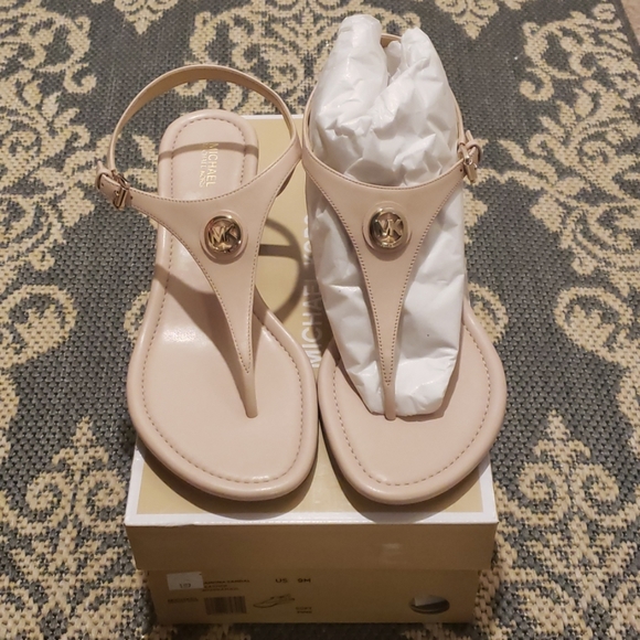 MICHAEL Michael Kors Shoes - BNIB Michael Kors Ramona Wedge Sandal